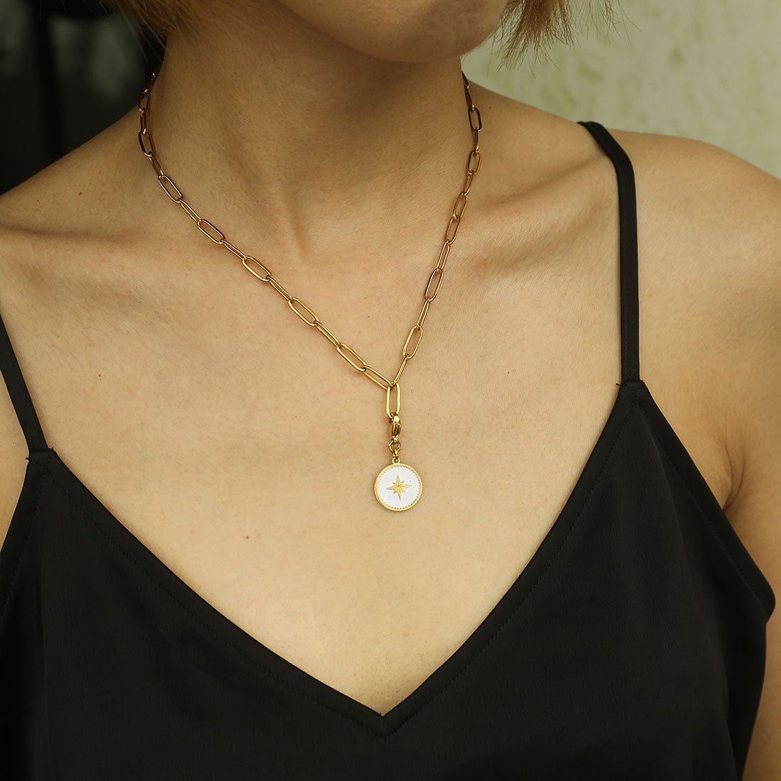 KAILA WHITE Charm Gold