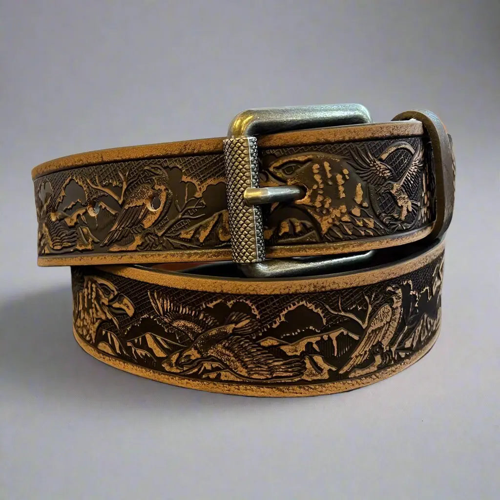 Ceinture Keldon en cuir grainé pour homme avec boucle amovible et aigle en relief
