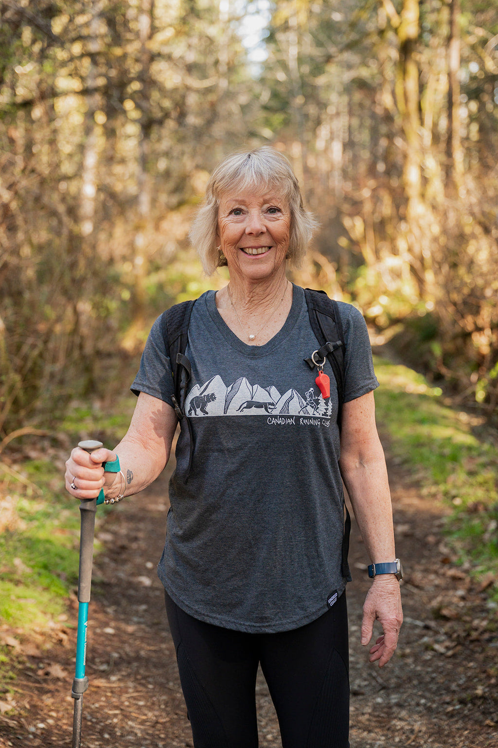 CANADIAN RUNNING CLUB - Women's Eco Tee