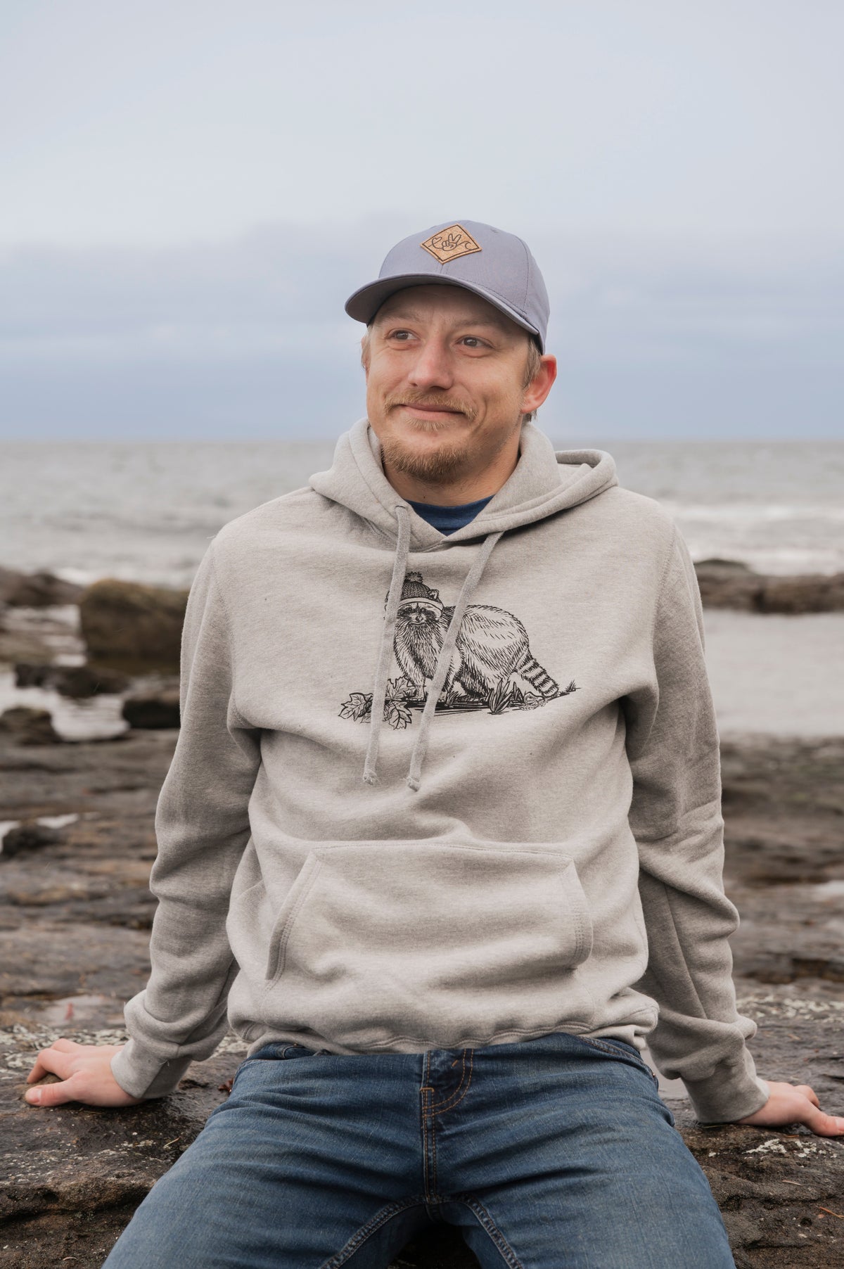 RACCOON - Unisex Eco Hoodie - Heather Grey