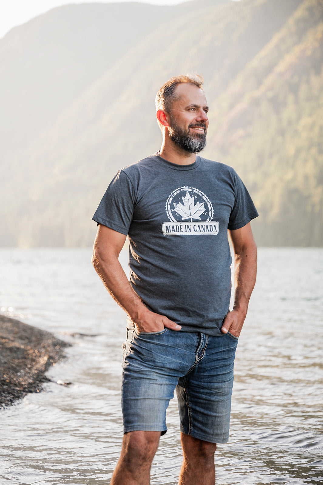 FABRIQUÉ AU CANADA - T-shirt écolo unisexe