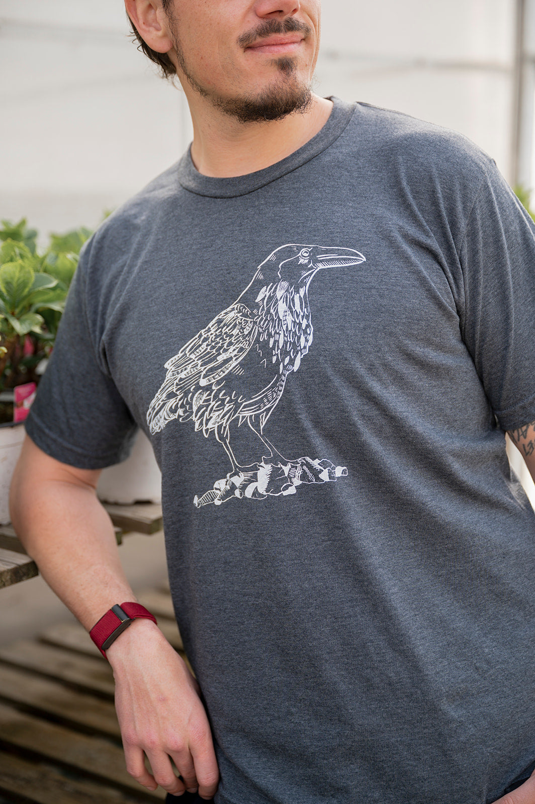 RAVEN - Unisex Eco Tee
