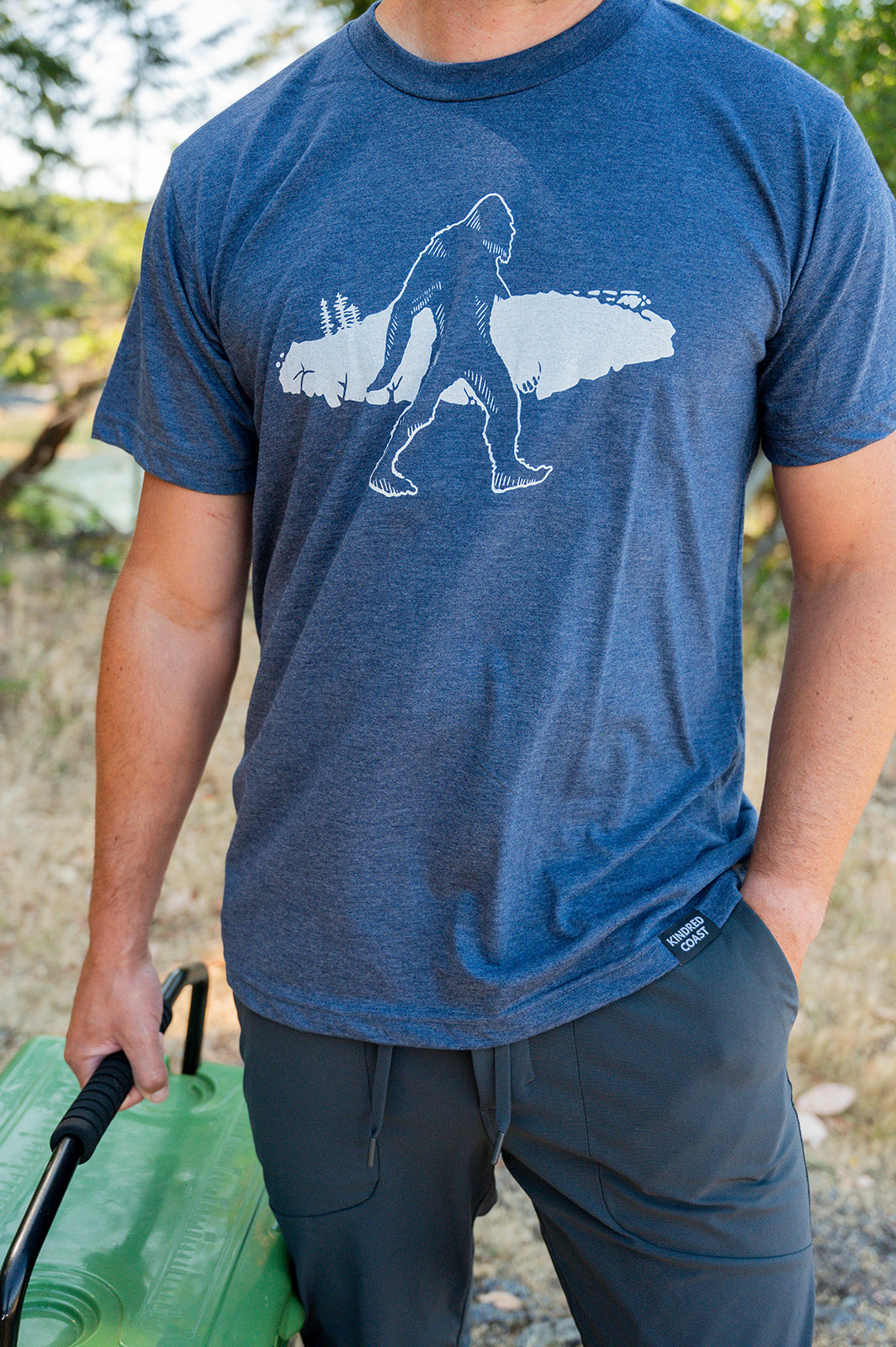 SASQUATCH VI - T-shirt écoresponsable unisexe - Marine