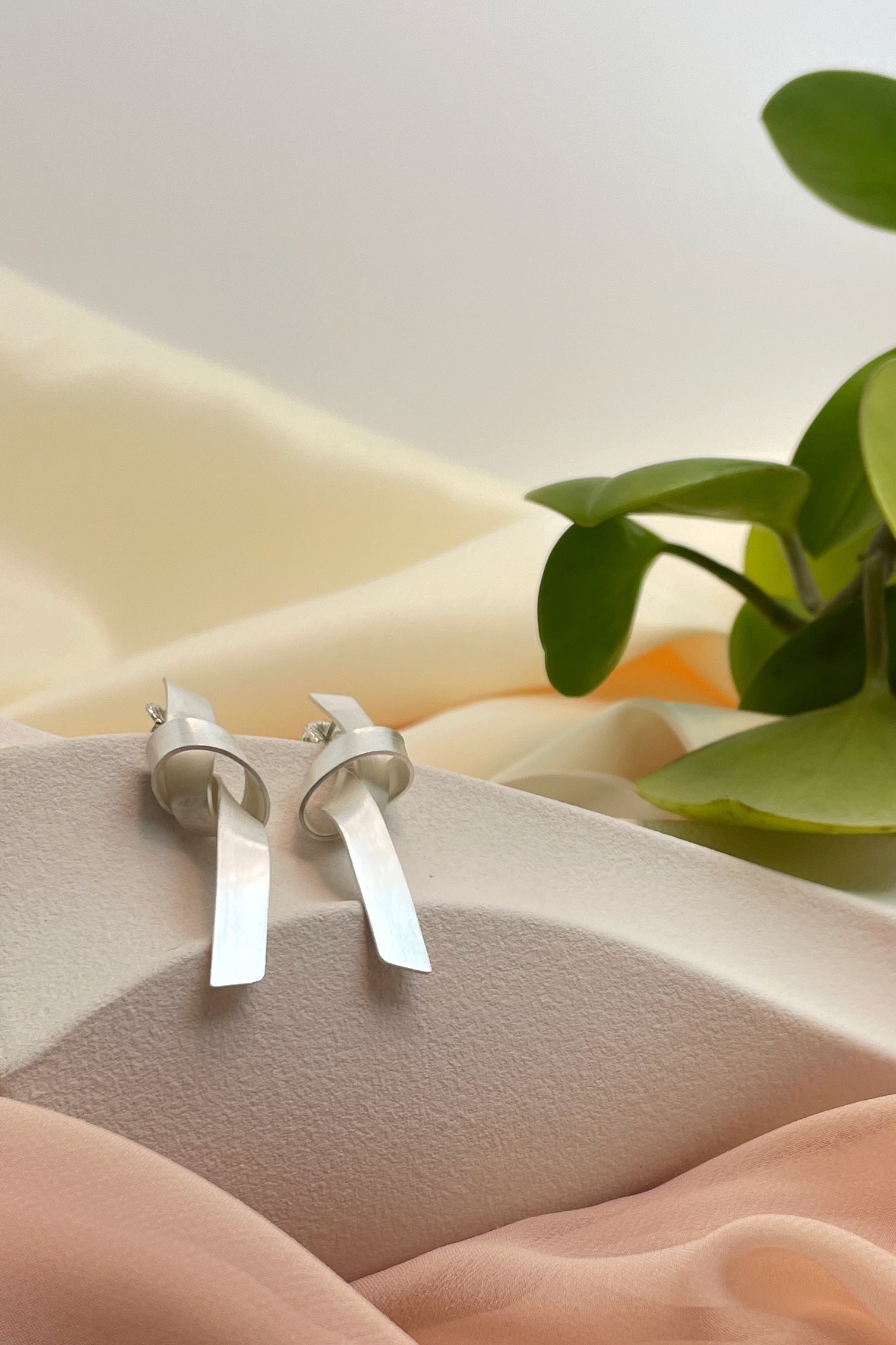 Ribbon Collection - Knotty Earrings