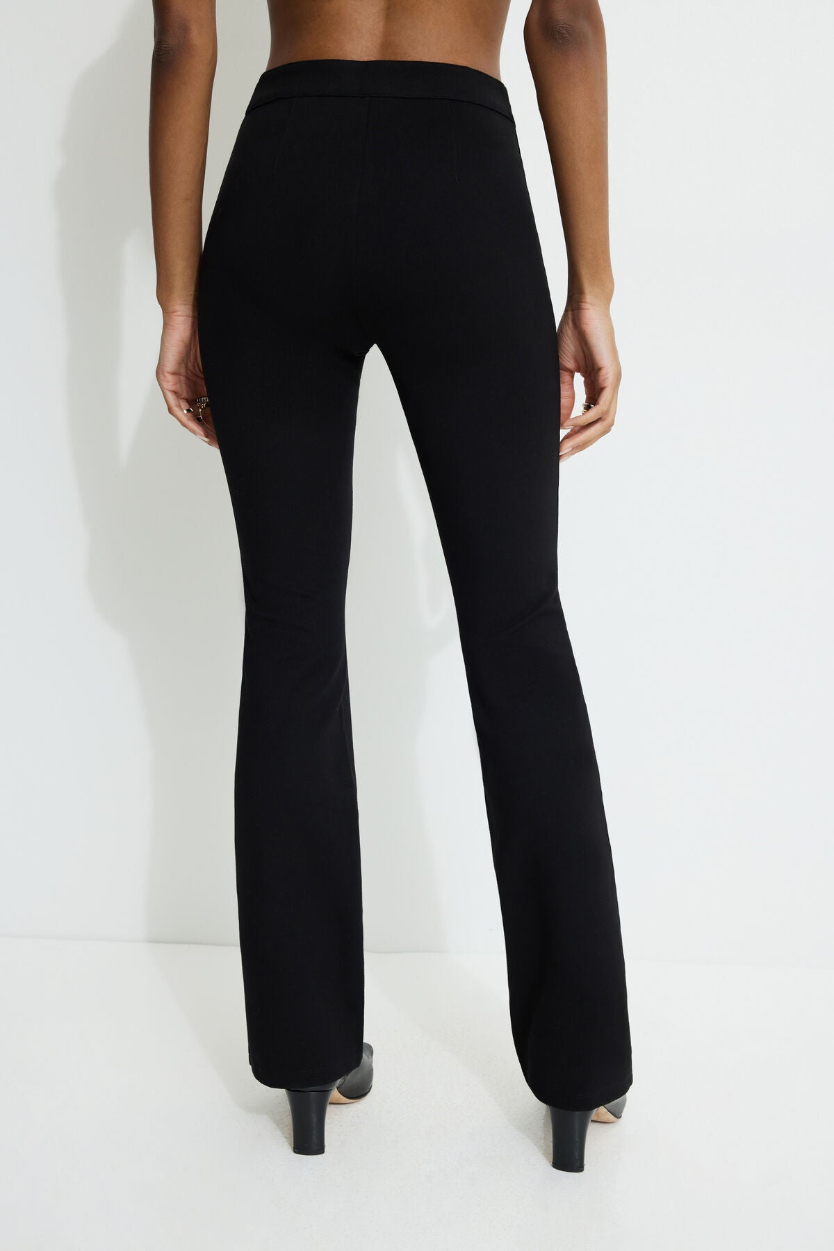 Leggings évasés à couture avant