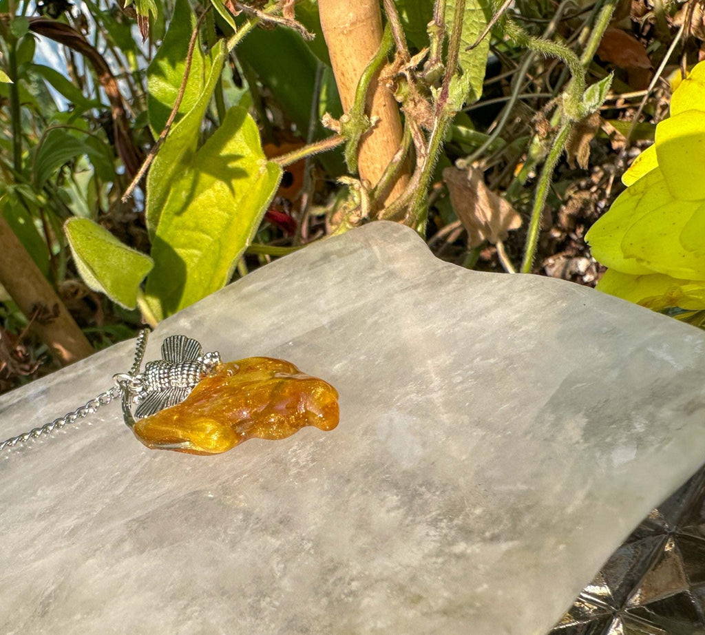 Dripping Honey Teardrop Pendant with Silver Bee Charm –Nature-Inspired