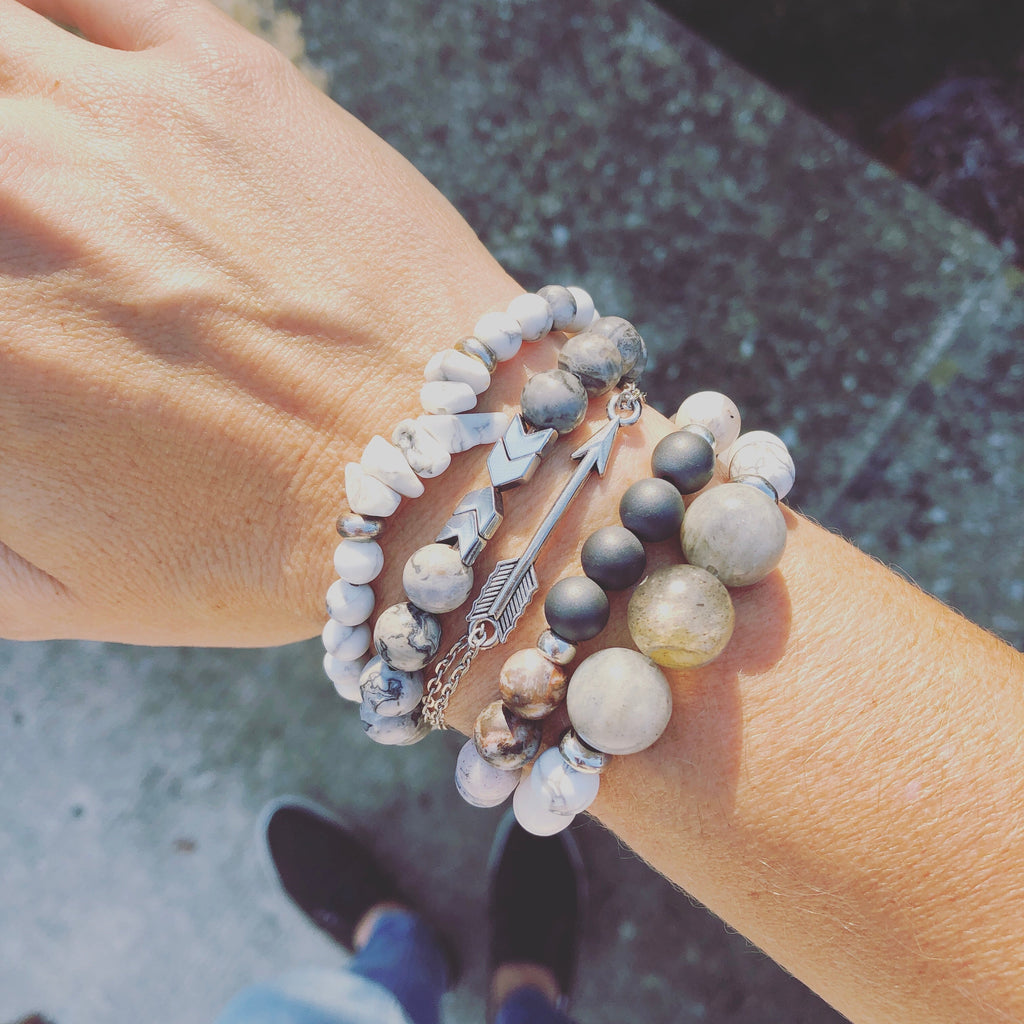 Bamboo Leaf Agate and Hematite Diffuser Bracelet with Silver Discs