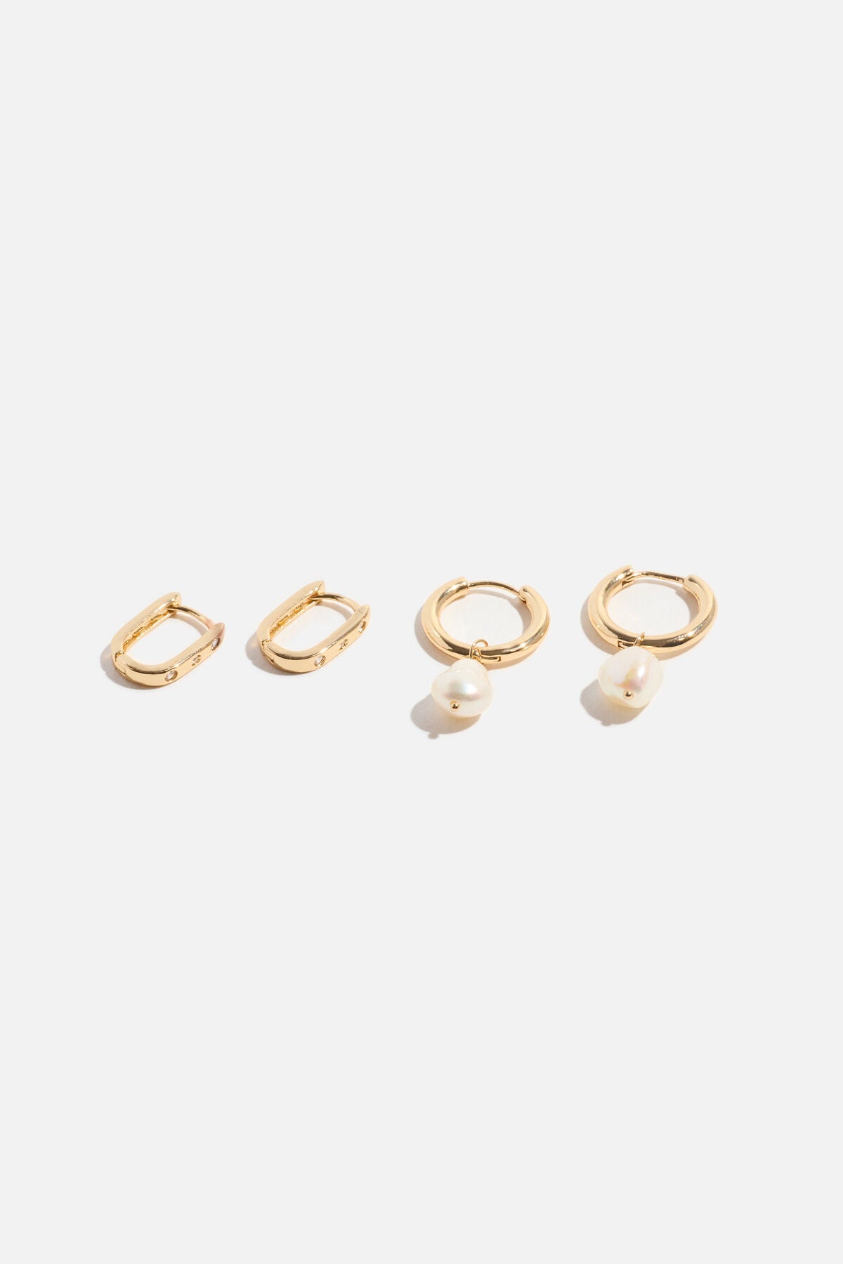 Lot de 2 boucles d'oreilles créoles avec pierres précieuses et perles