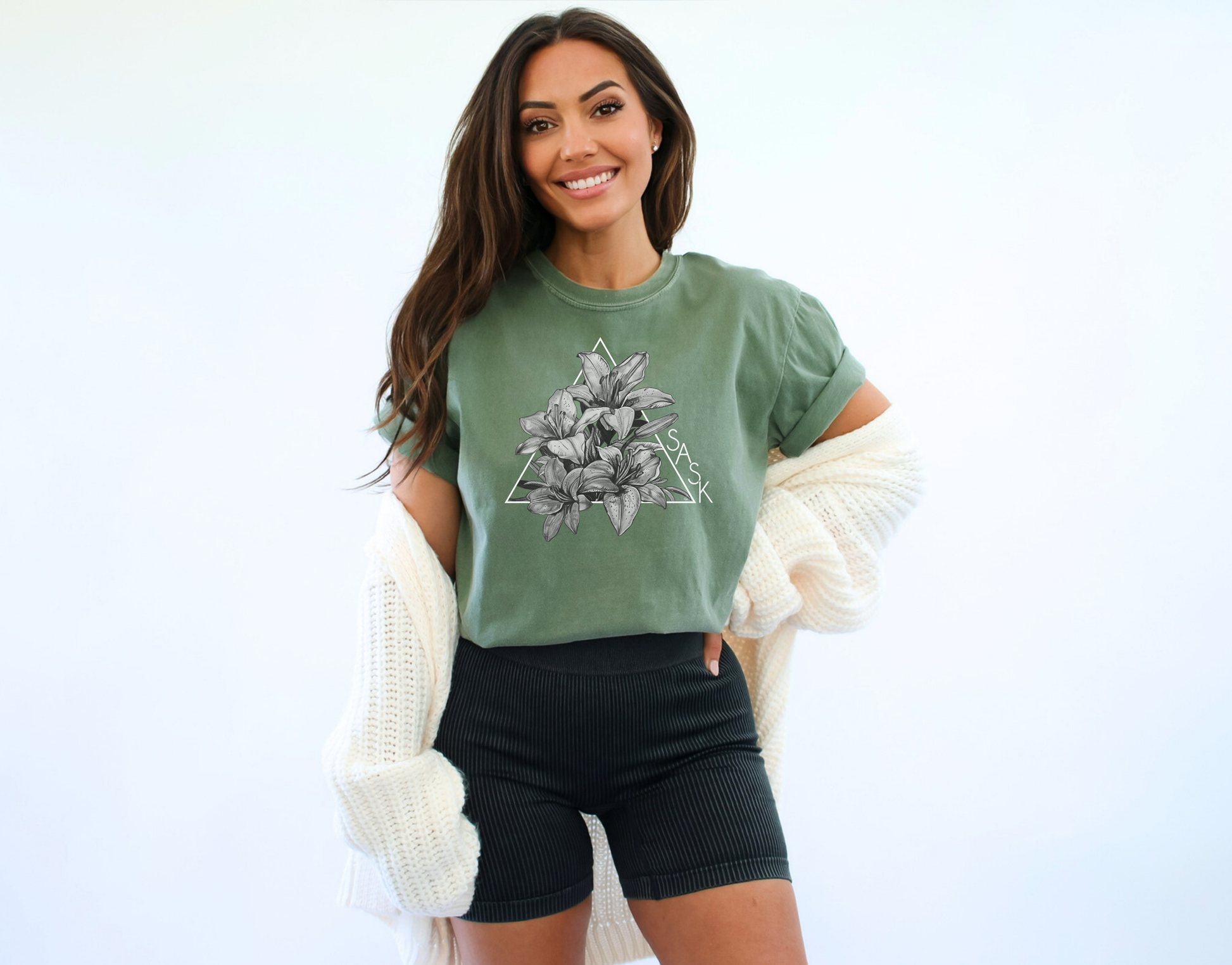 Lily Triangle B/W Unisex T-shirt | Prairie Clothing