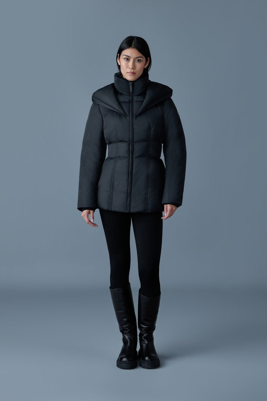 Doudoune moyenne en satin ALANA Tech