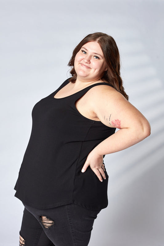 Scoop Tank in Onyx