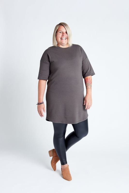 Relaxed Three-Quarter Dress in Smoke