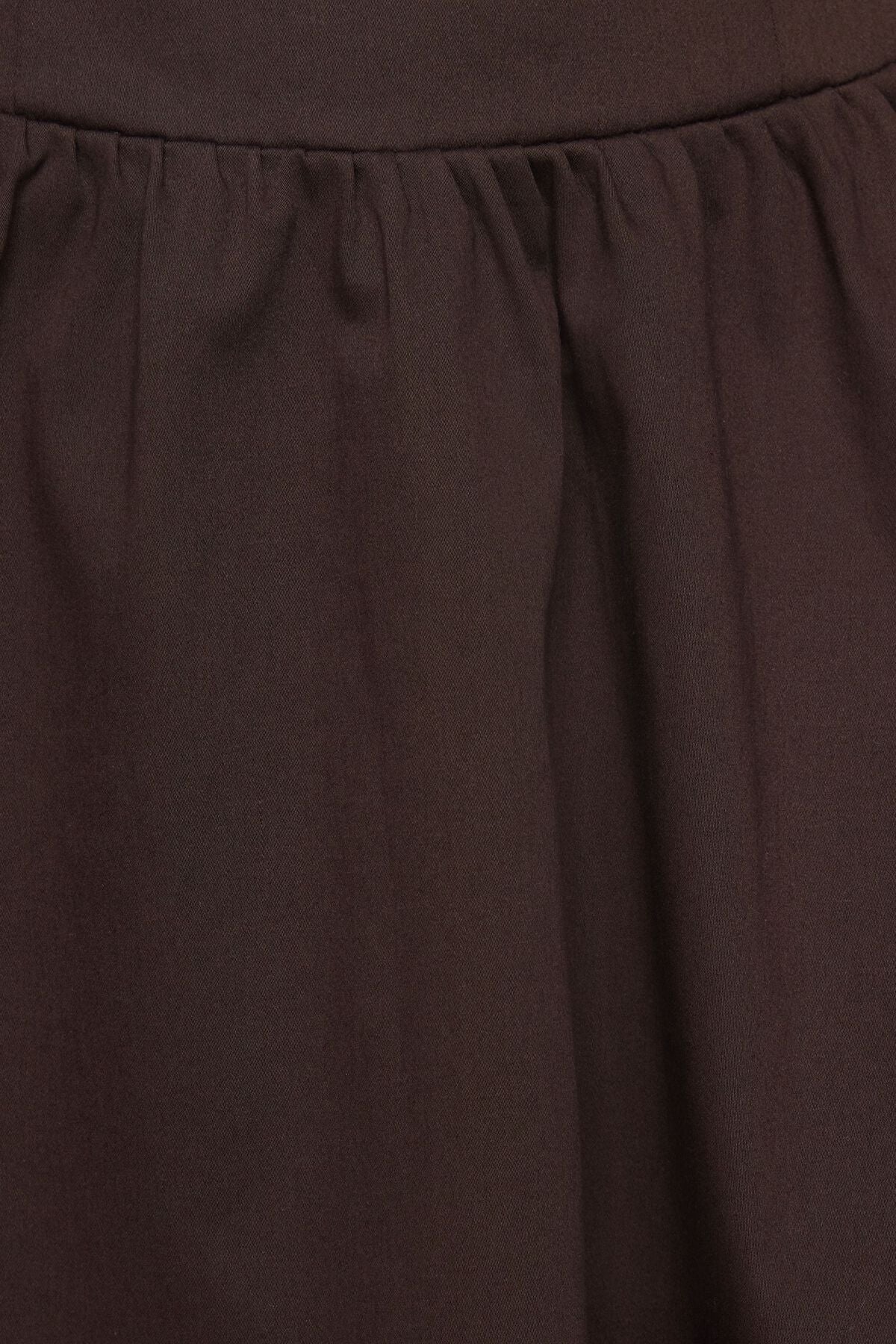 Mini-robe évasée à corset