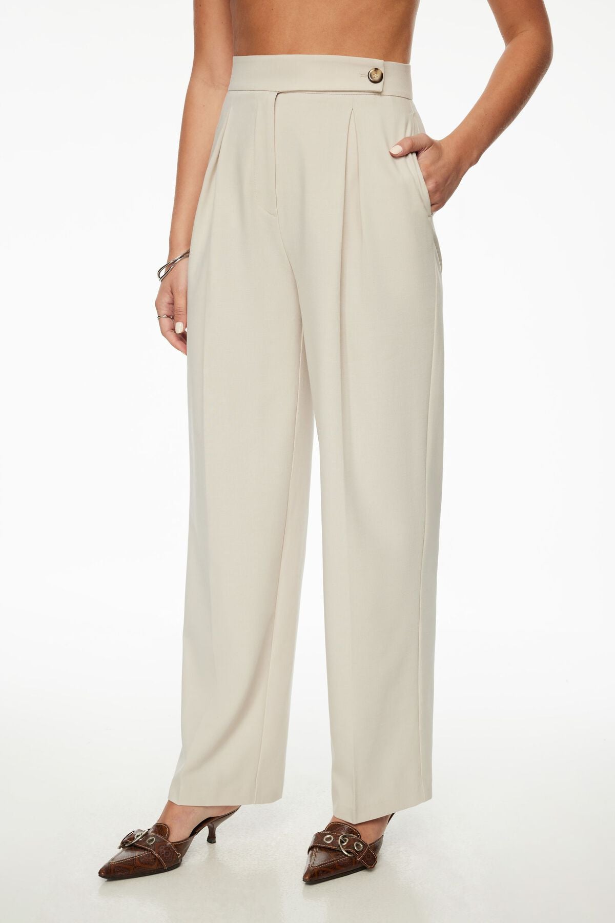 Pleated Wide Leg Pants