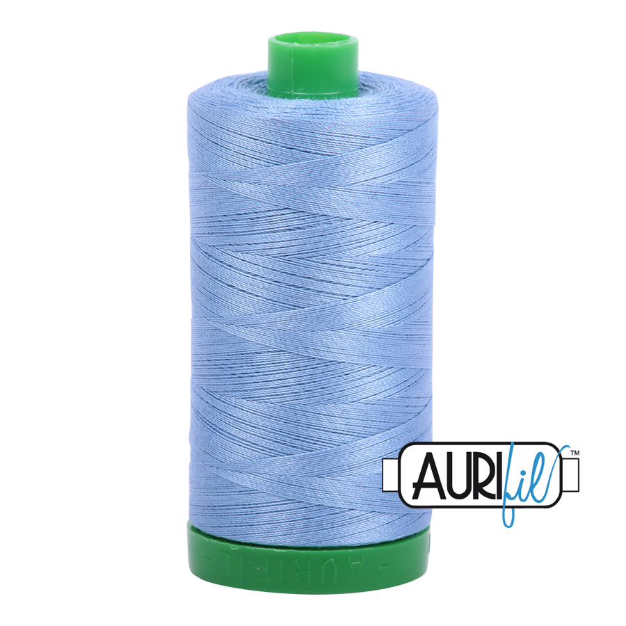 Fil Aurifil - Bleu de Delft clair 2720 - 40wt