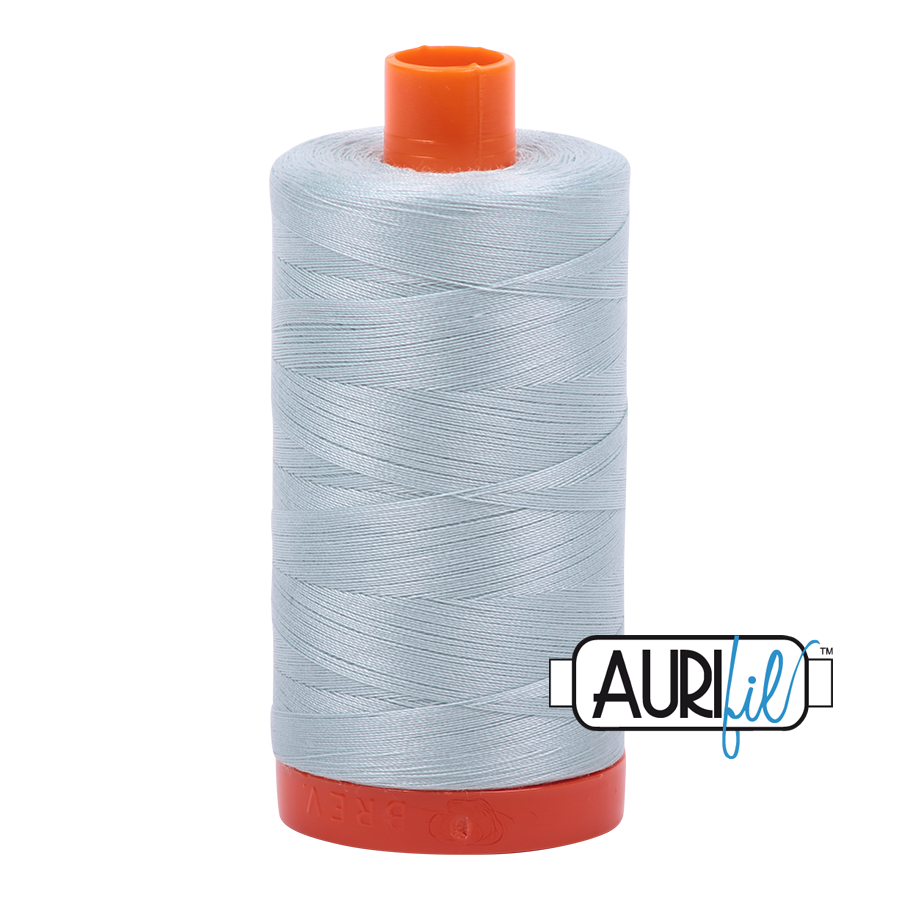 Fil Aurifil - Gris clair bleu 5007 - 50 wt