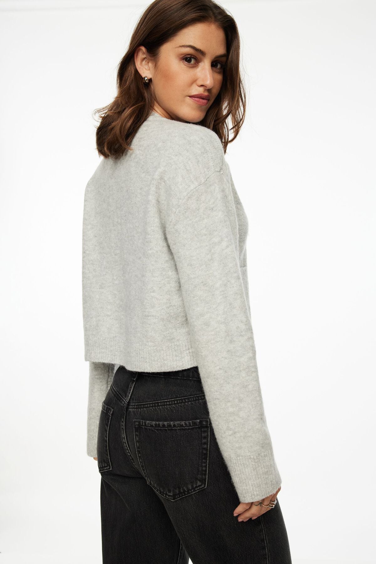 Heavenlyarn™ Abbey Cropped Cardigan