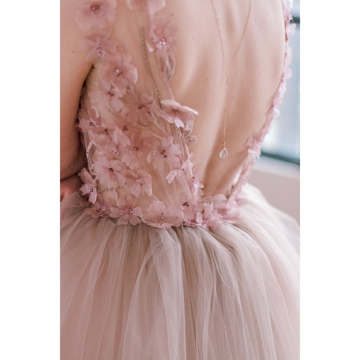 simple back chain for open back wedding dresses