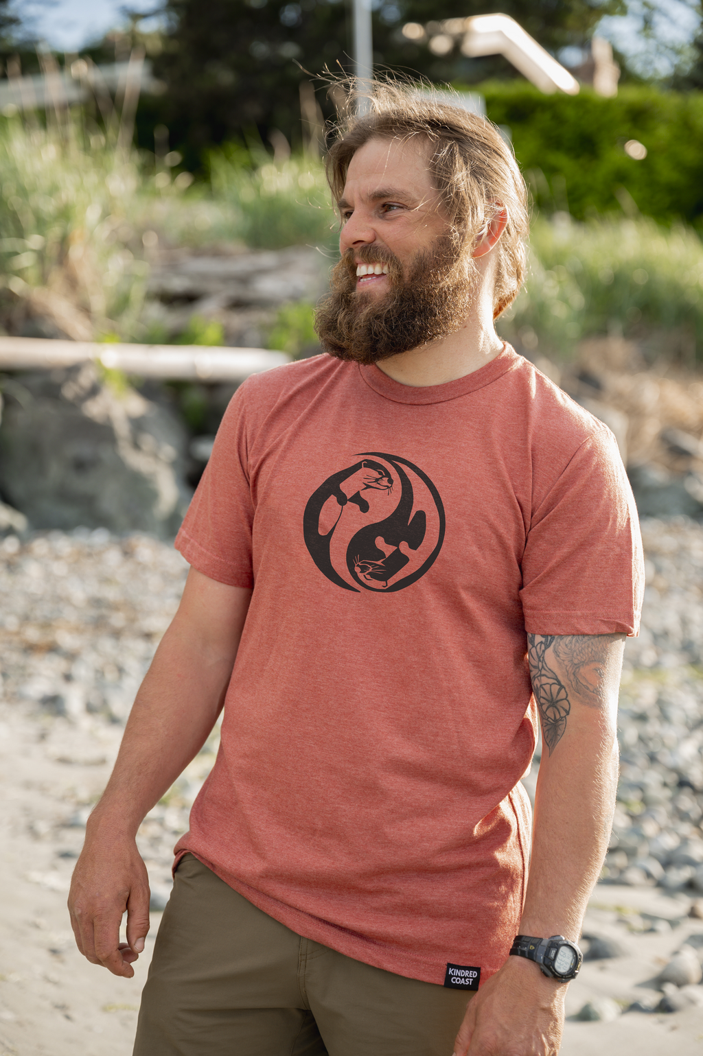 OTTER YING/YANG - Unisex Eco Tee