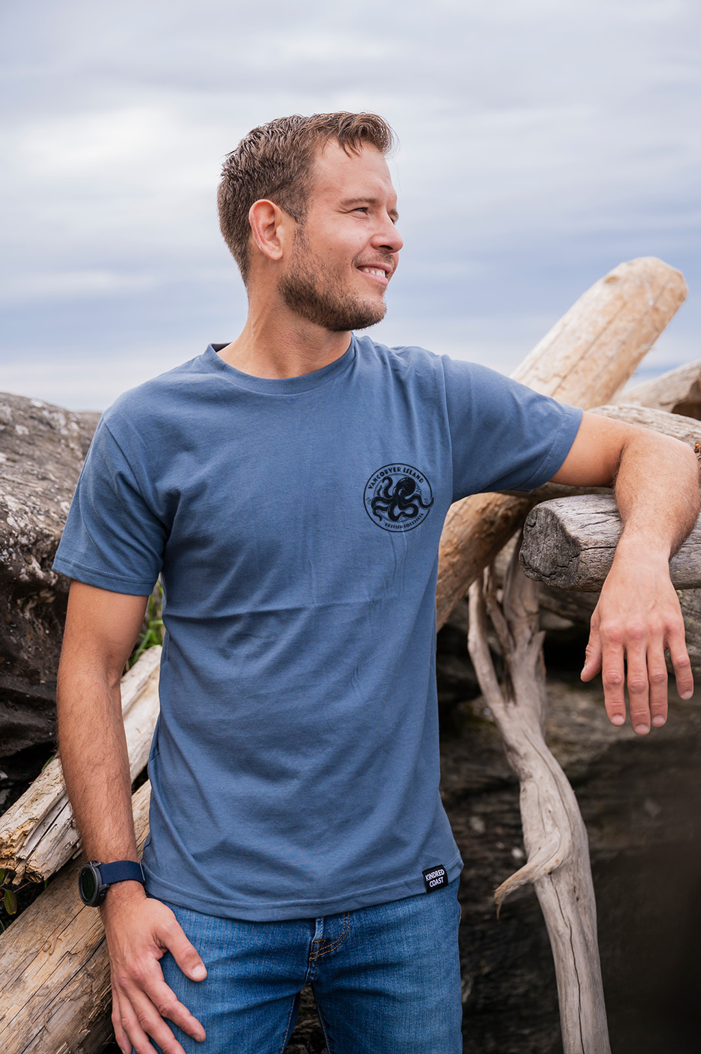 OCTOPUS CREST - Unisex Organic Cotton Tee - Slate Blue