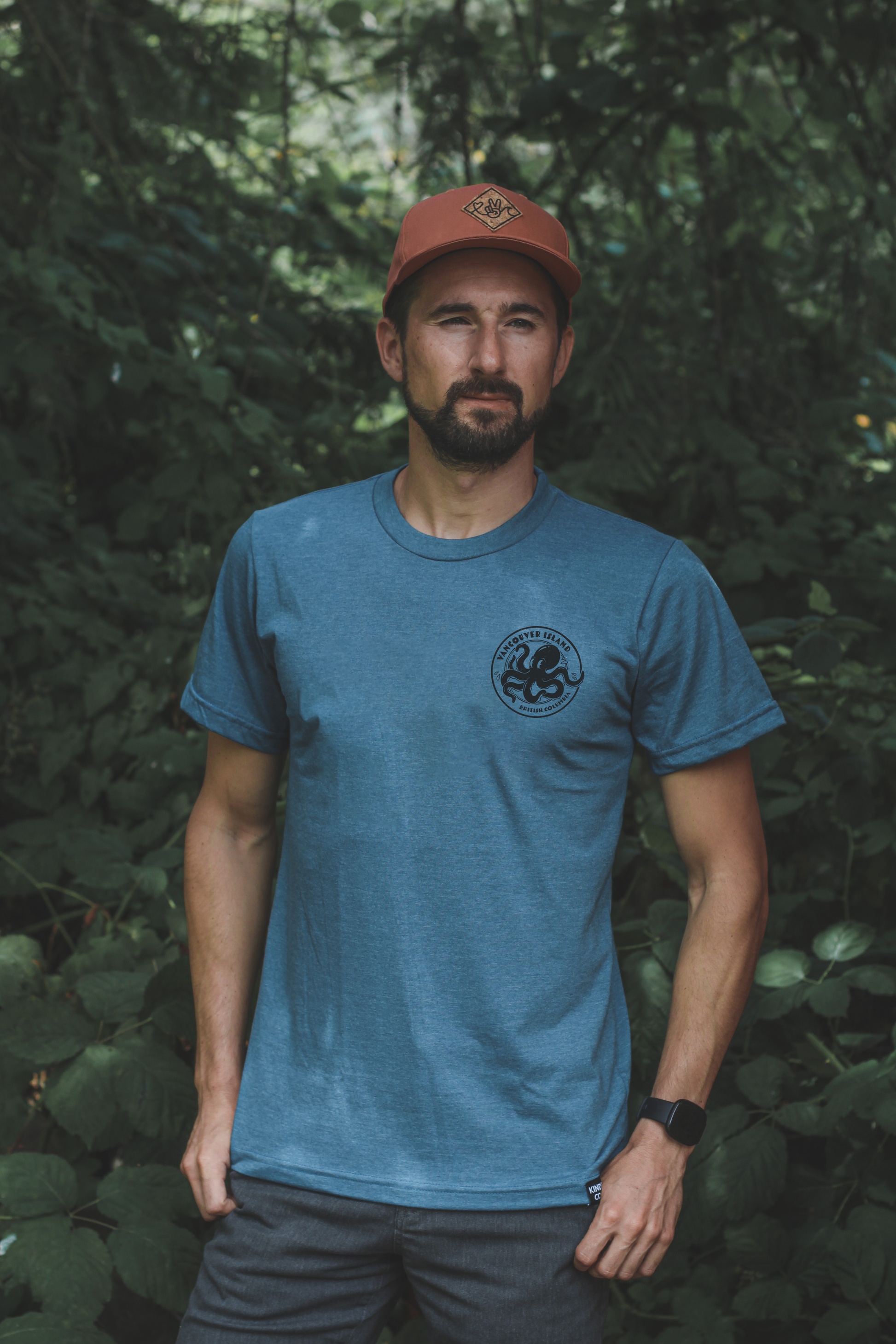GIANT PACIFIC OCTOPUS - Unisex Eco Tee