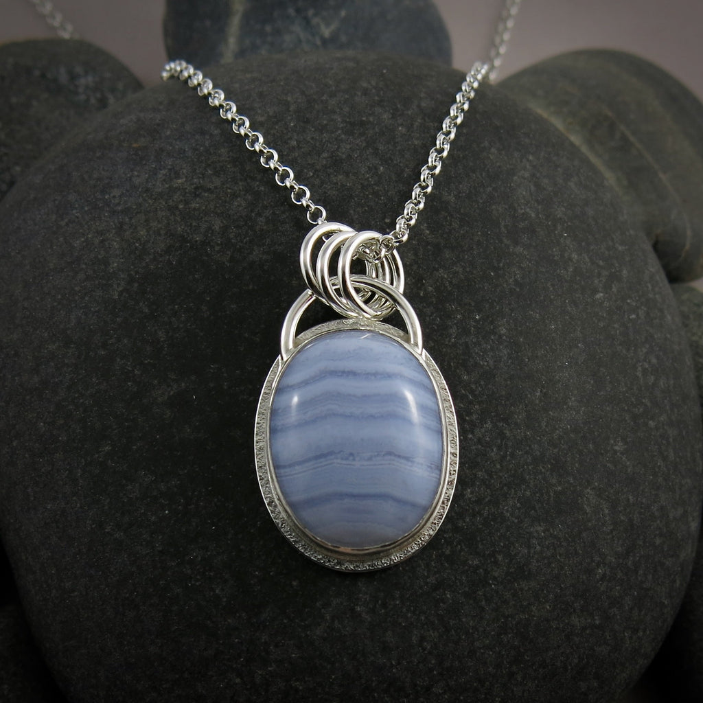 Pendentif en agate dentelle bleue • Argent sterling