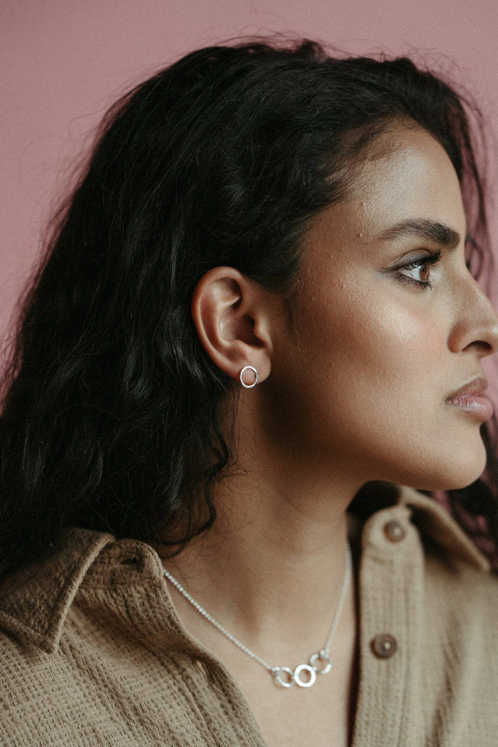 Clous d'oreilles Breathe • Argent sterling texturé martelé