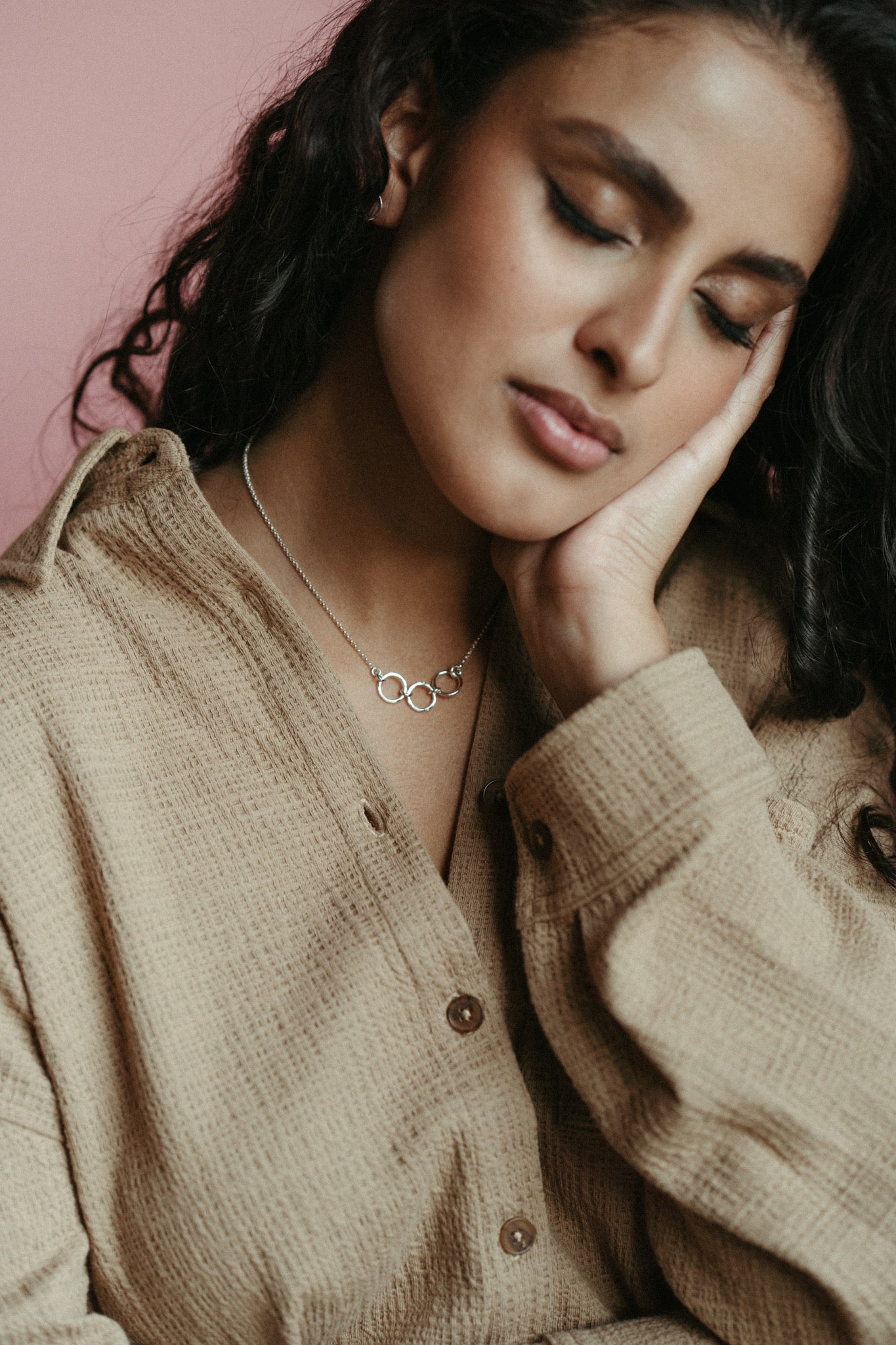 Collier Breathe Trio • Argent sterling texturé martelé avec chaîne Rolo