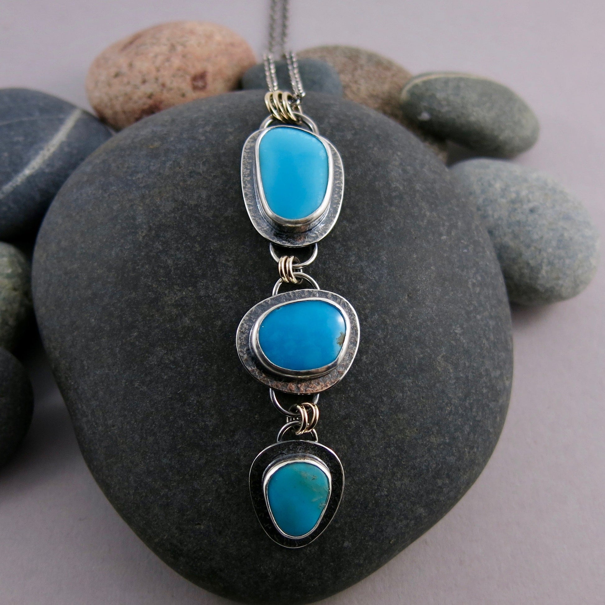 Collier Cascade • Turquoise Kingman, argent sterling et or 14 carats