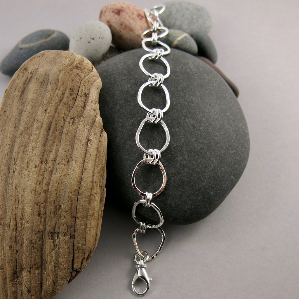 Bracelet Coast • Bracelet à maillons ajustable en argent sterling texturé à motif martelé
