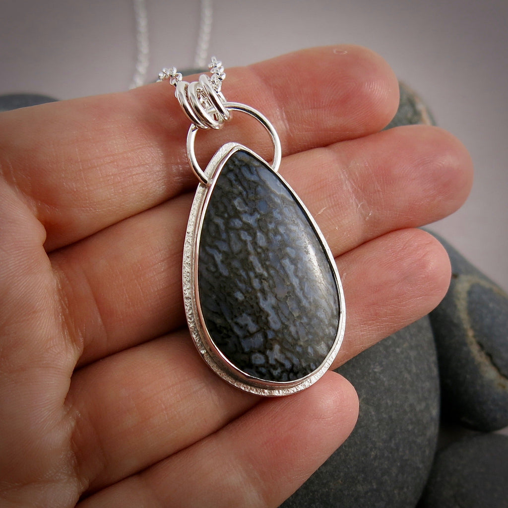 Collier en os de dinosaure • Argent sterling • Collection Fabulous Fossils