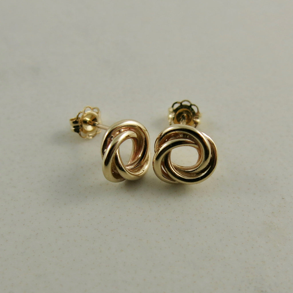 Boucles d'oreilles à tige Love Knot • Or 14 carats