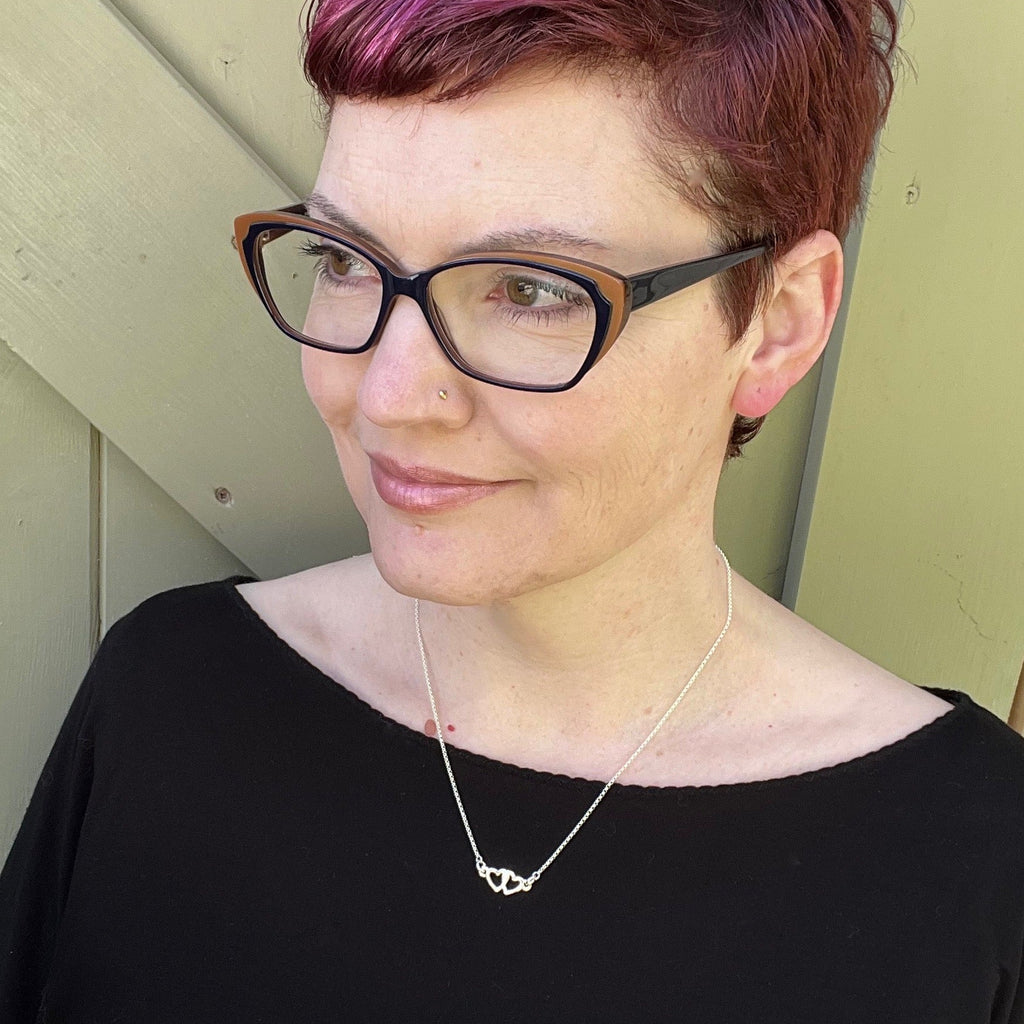 Collier Hearts Embrace • Argent sterling