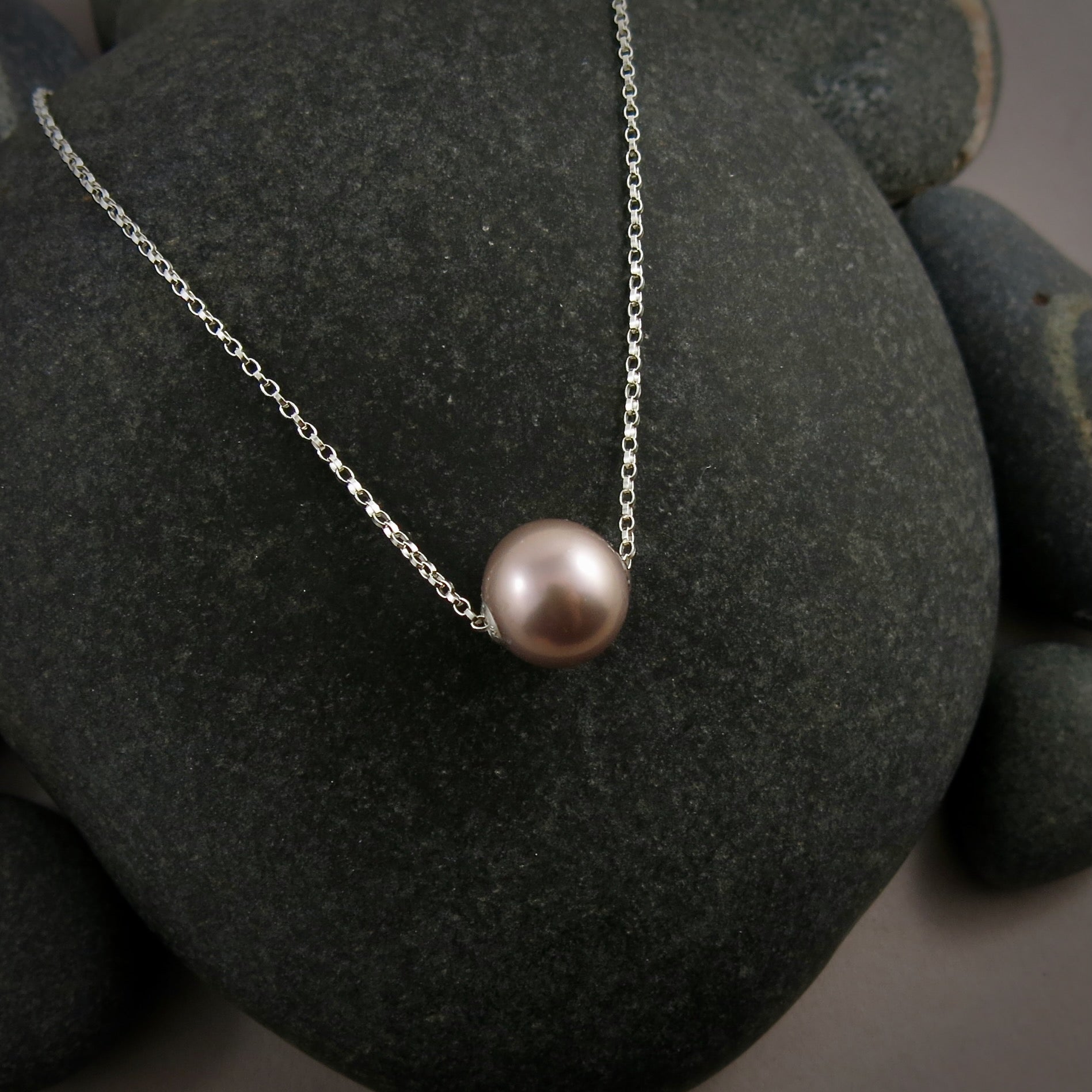 Collier coulissant en perles Edison Lilac • Chaîne en or rempli 14 carats ou en argent sterling