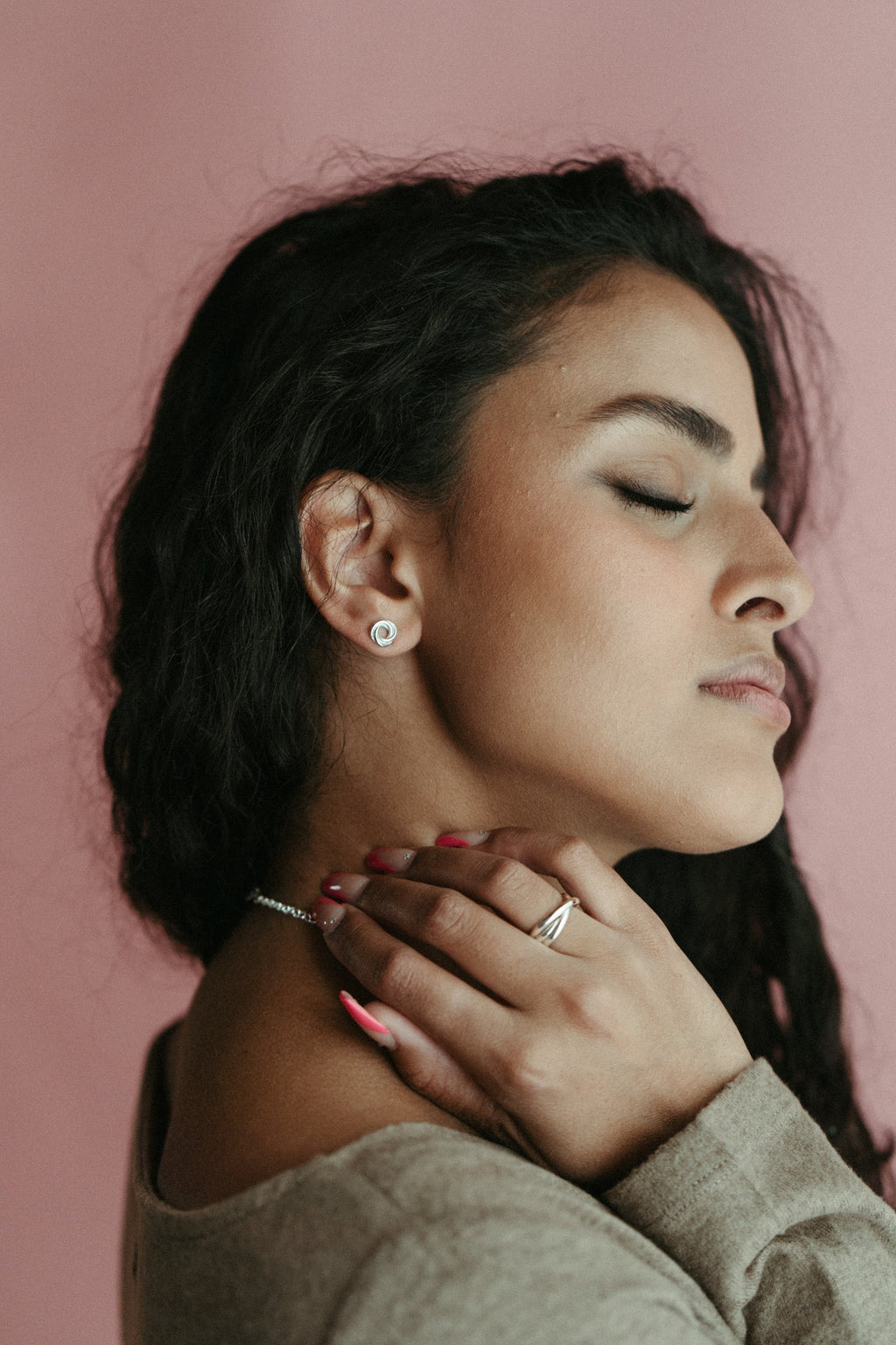 Bague trio de nœuds d'amour intemporels • Bague Trinity roulante en argent sterling