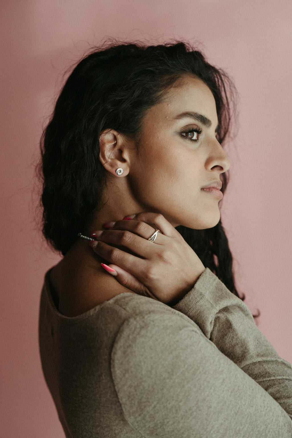 Boucles d'oreilles à tige Love Knot • Argent sterling