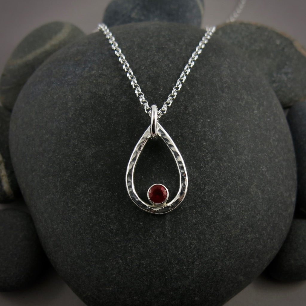 Collier goutte de pluie en opale de feu mexicaine • Argent sterling • Collection Opulent Opals