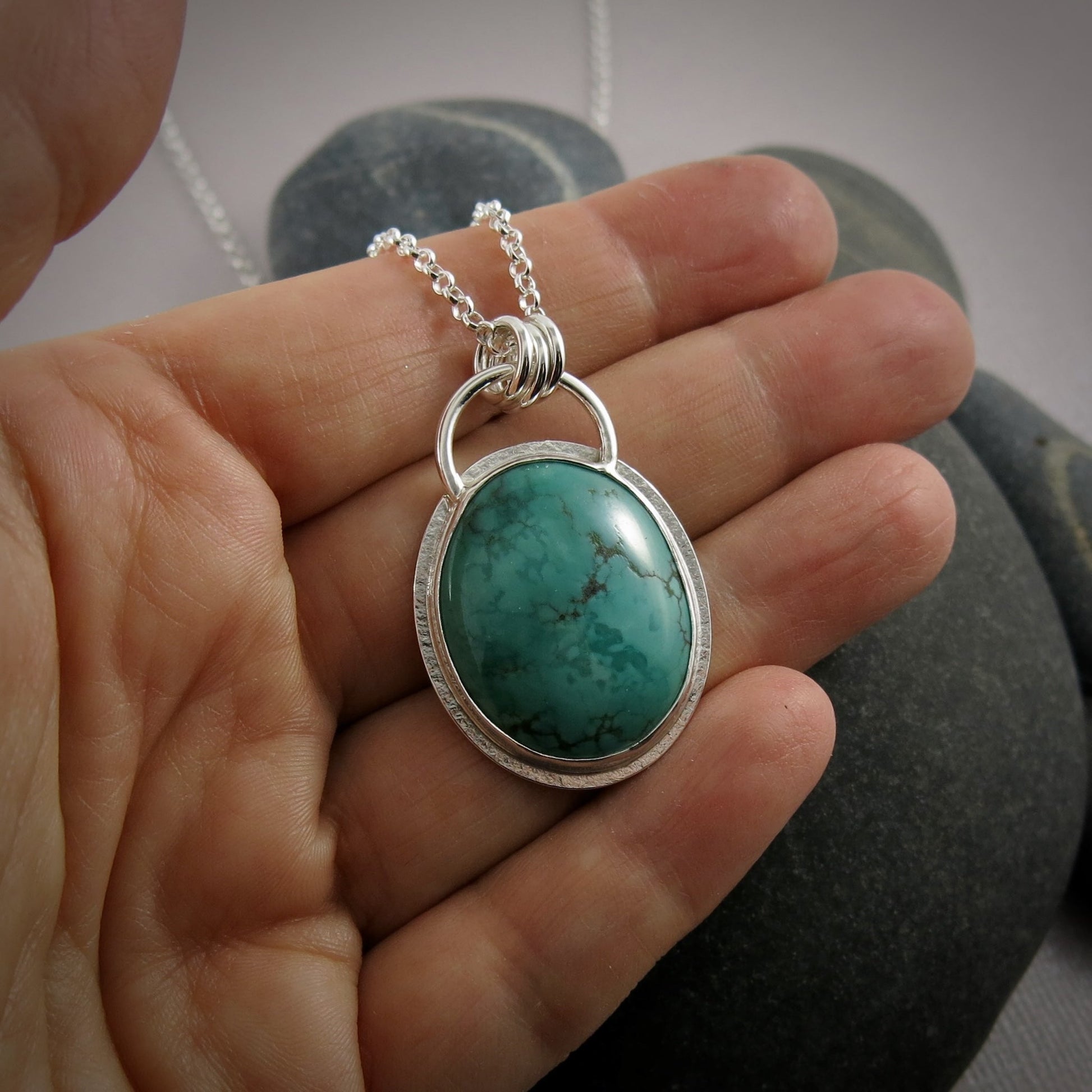 Superbe pendentif turquoise bleu-vert du Hubei • Argent sterling • Collection Turquoise Bliss