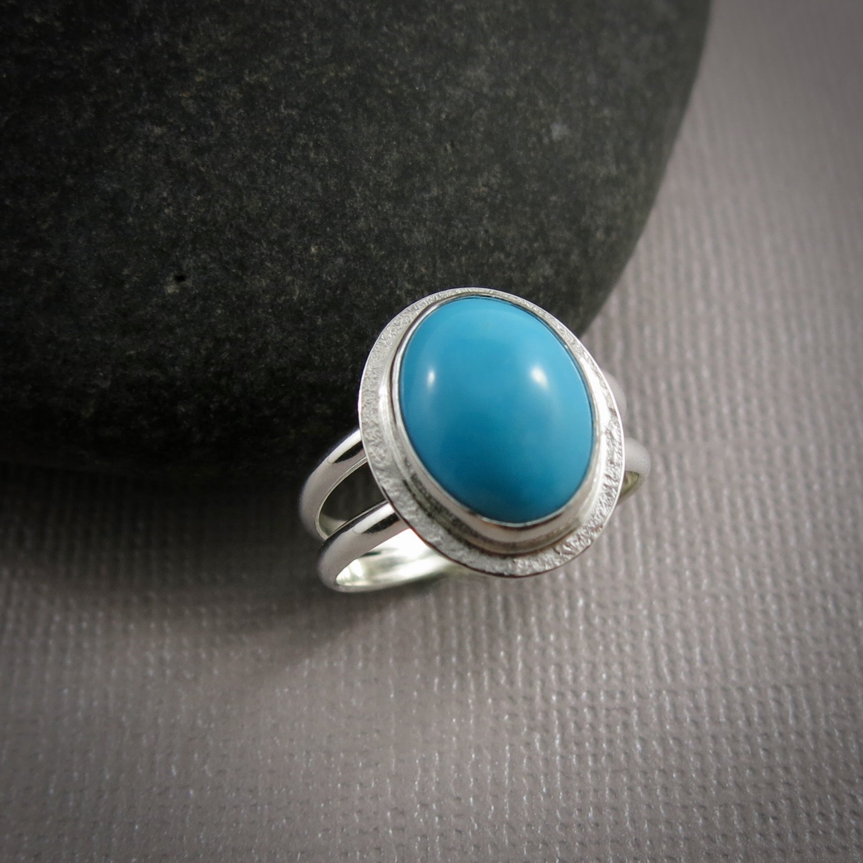 Bague ovale à halo turquoise à tige fendue • Argent sterling • Taille 7 • Collection Turquoise Bliss