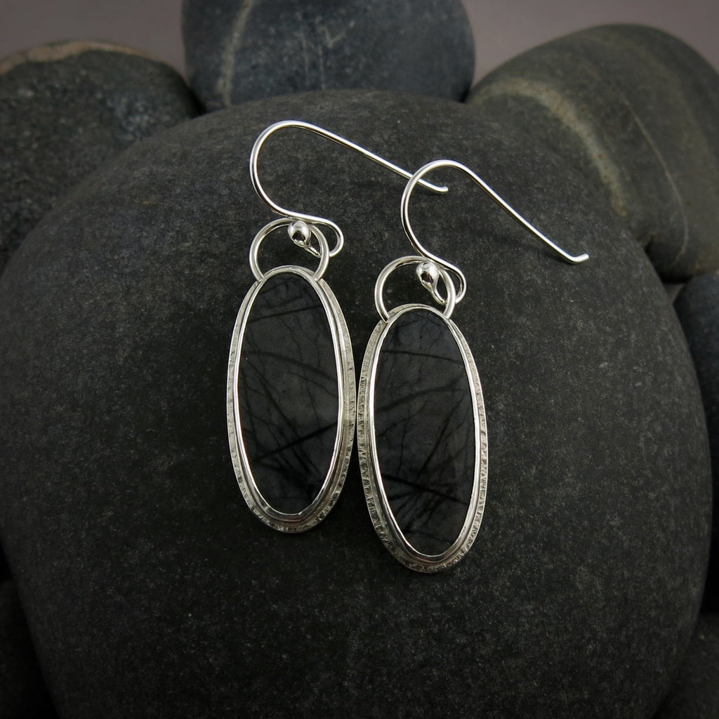 Boucles d'oreilles en jaspe Picasso noir et anthracite • Argent sterling
