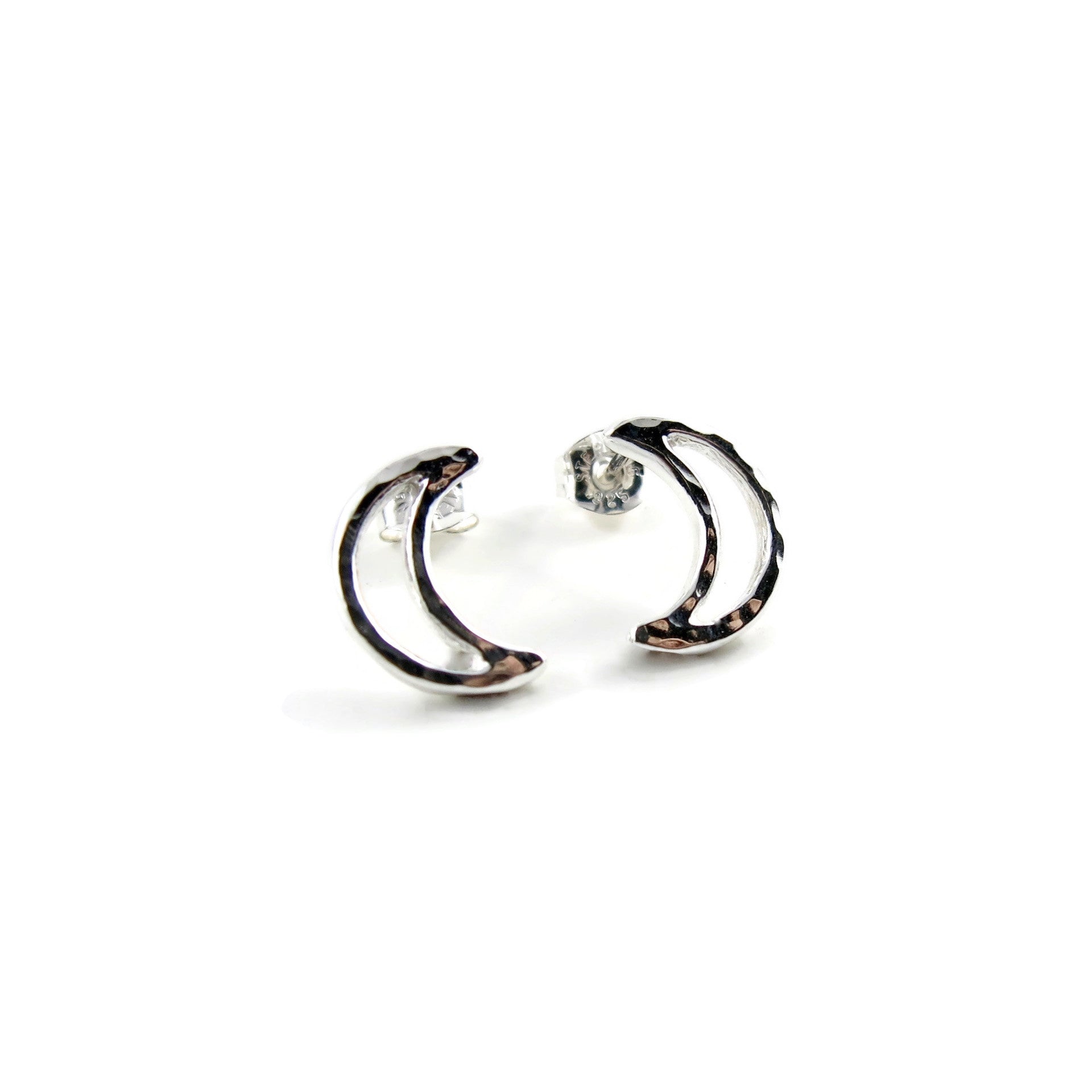 Boucles d'oreilles à tige en croissant de lune • Argent sterling