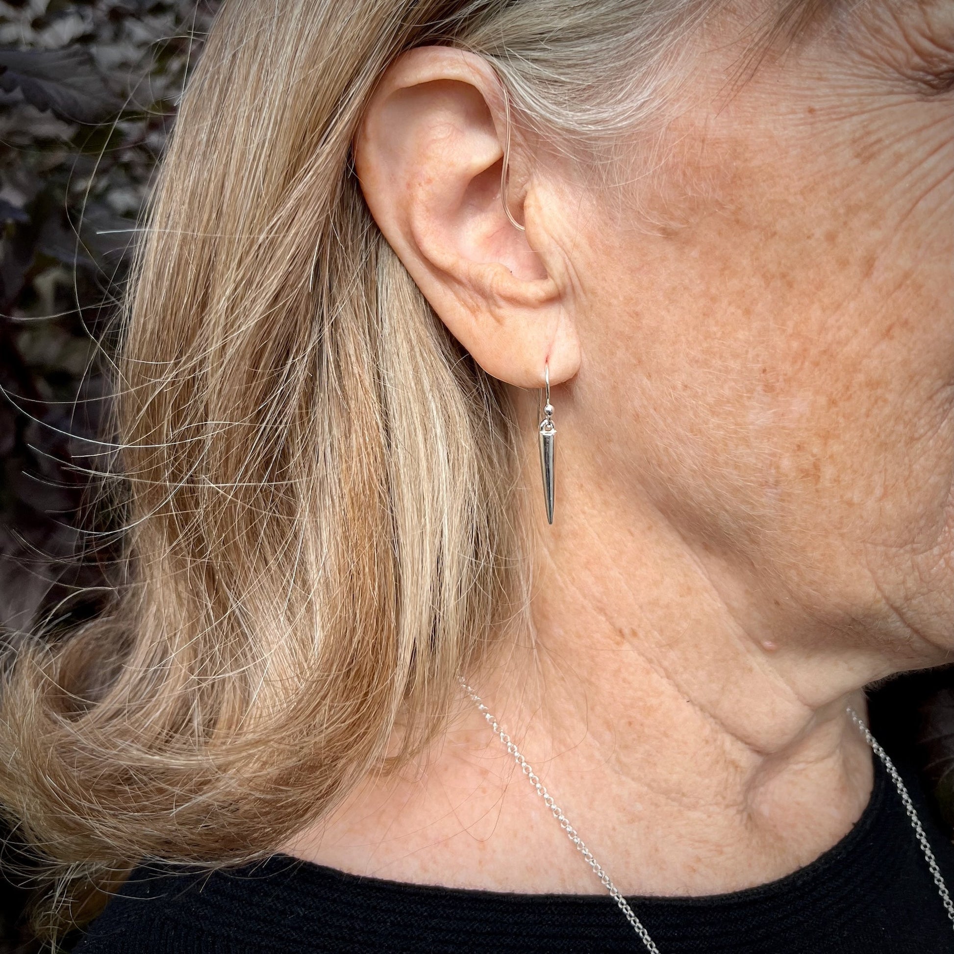 Boucles d'oreilles à pointes en argent • Pendants à pointes en argent lisses