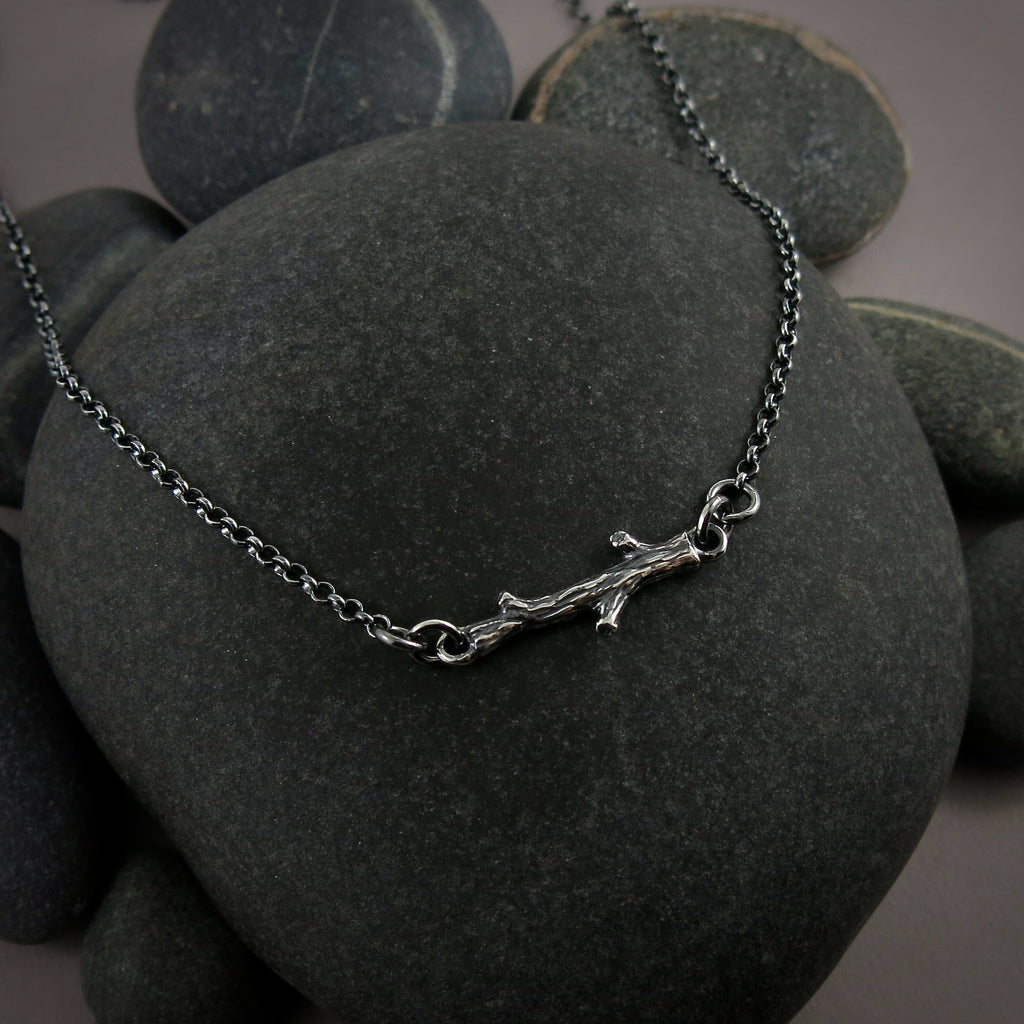 Collier brindille en argent • Collier brindille léger inspiré de la nature