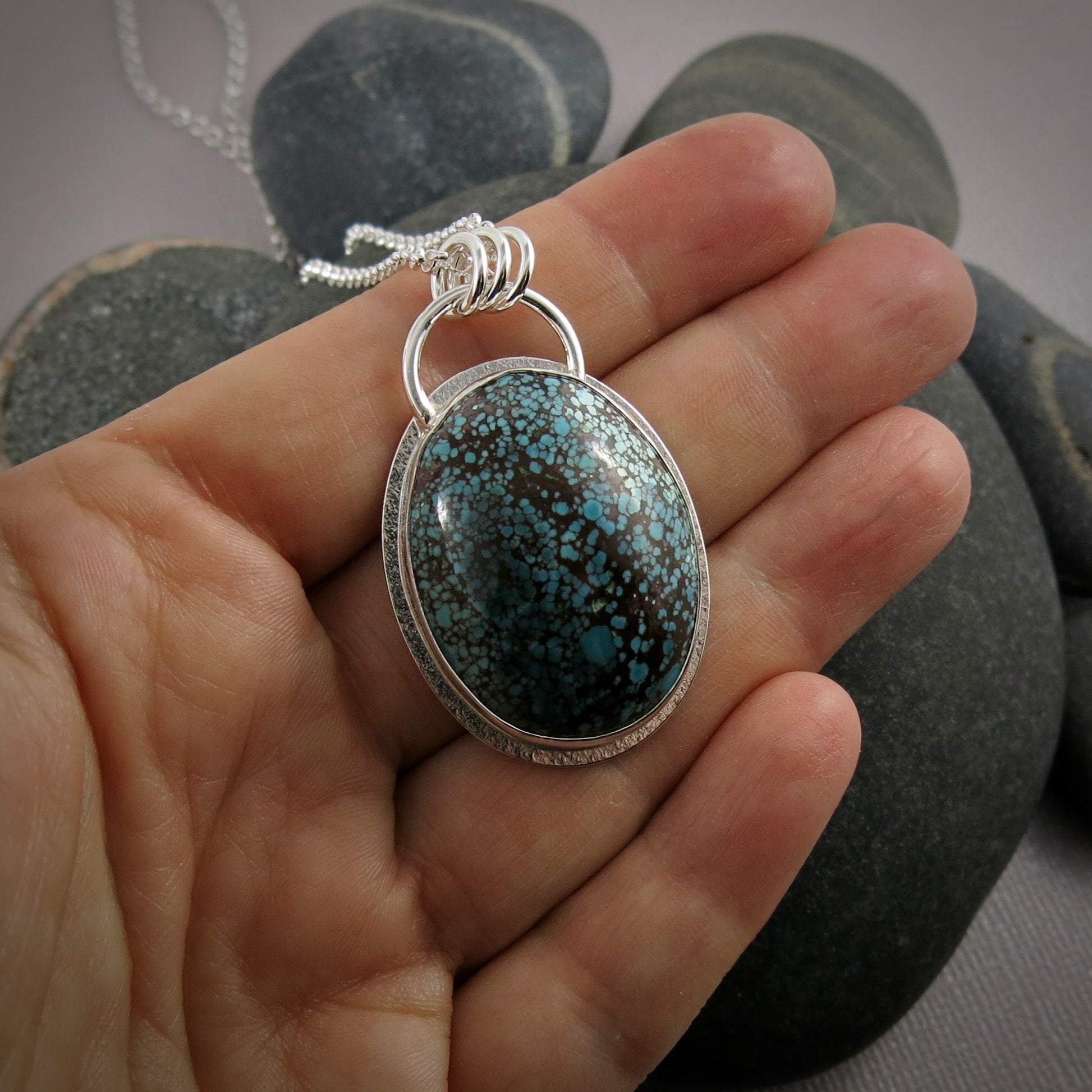 Pendentif en turquoise mouchetée du Hubei • Argent sterling