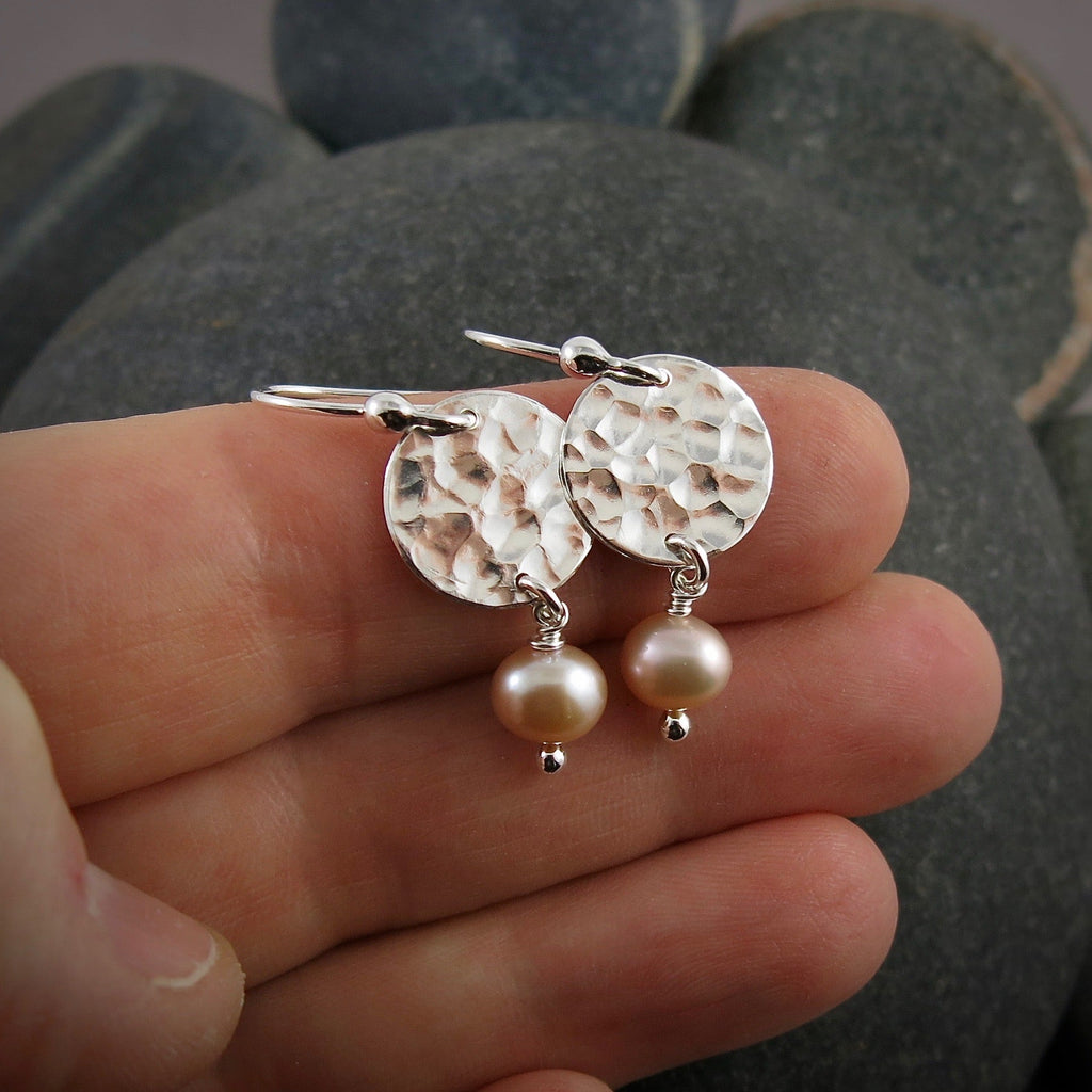 Boucles d'oreilles en perles Moondrop • Perles d'eau douce pêche et argent sterling