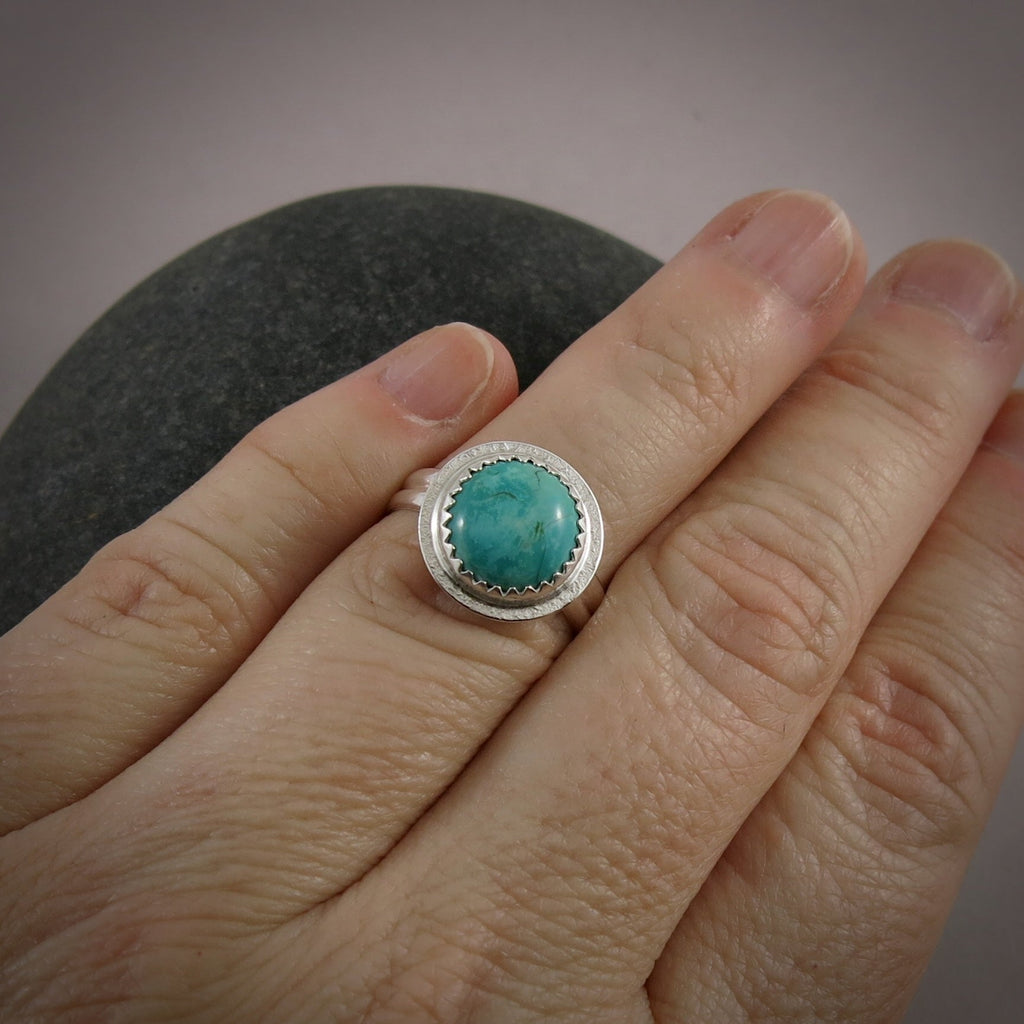 Bague halo turquoise tibétaine • Argent sterling • Taille 6,5 • Collection Turquoise Bliss