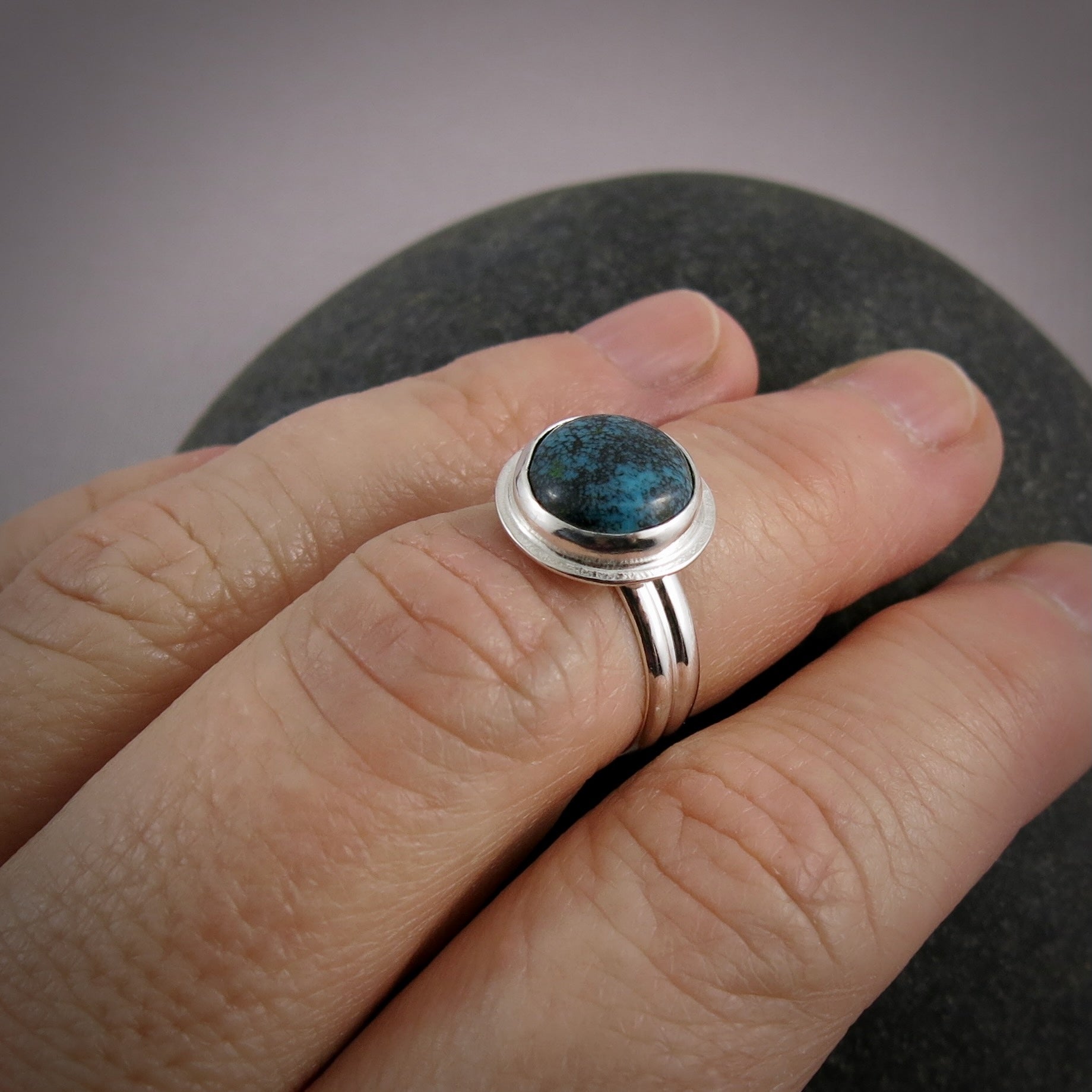 Bague halo turquoise tibétaine • Argent sterling • Taille 6 • Collection Turquoise Bliss