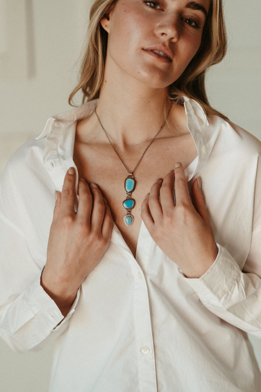 Collier Cascade • Turquoise Kingman, argent sterling et or 14 carats