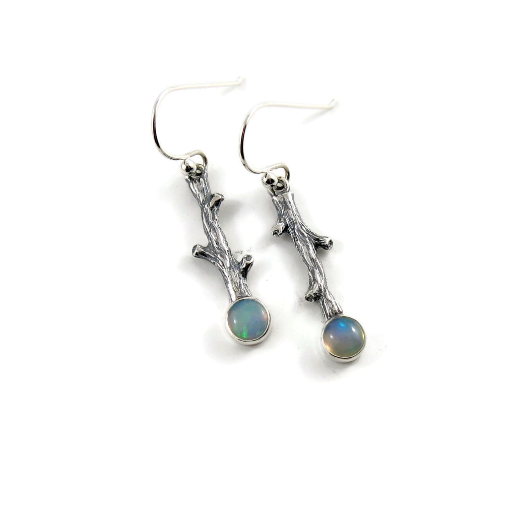 Boucles d'oreilles brindilles d'opale Welo • Argent sterling • Collection Opulent Opals