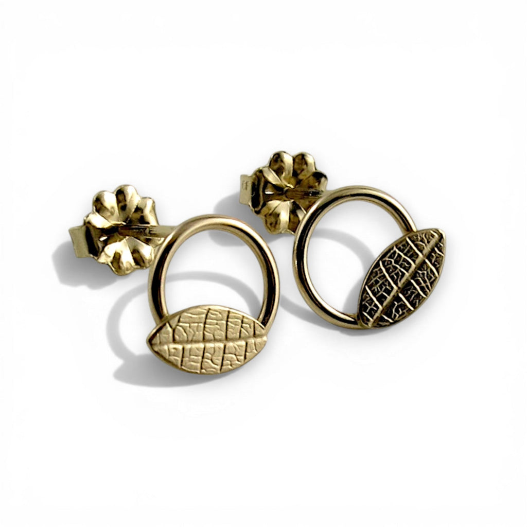 Tiny Leaf Circle Stud Earrings • 14K Gold Fill